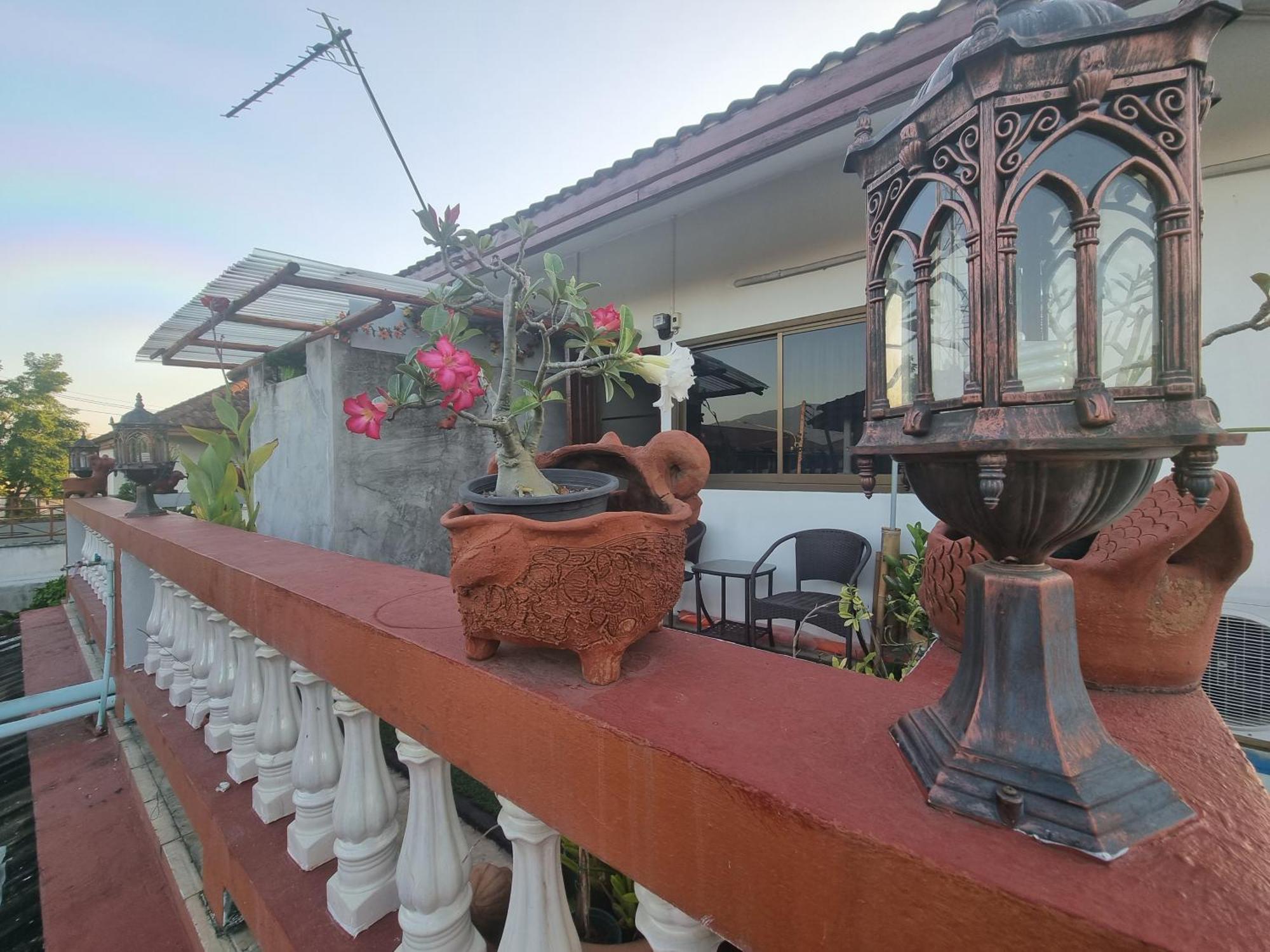 Hom Baan Chiang Mai Ξενοδοχείο Εξωτερικό φωτογραφία
